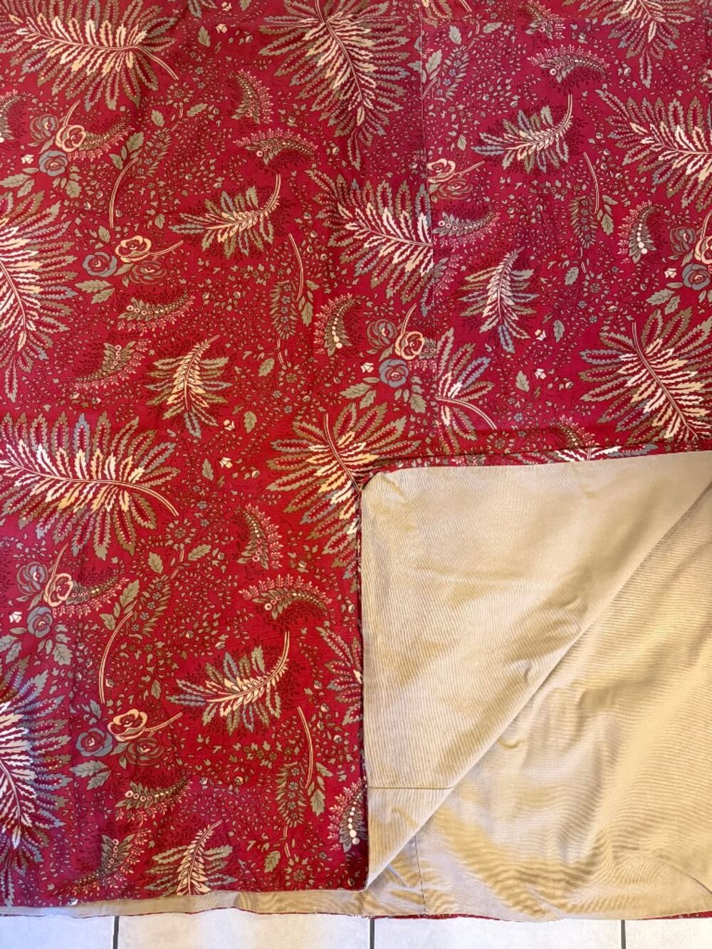 Full/Queen sized comforter duvet cover